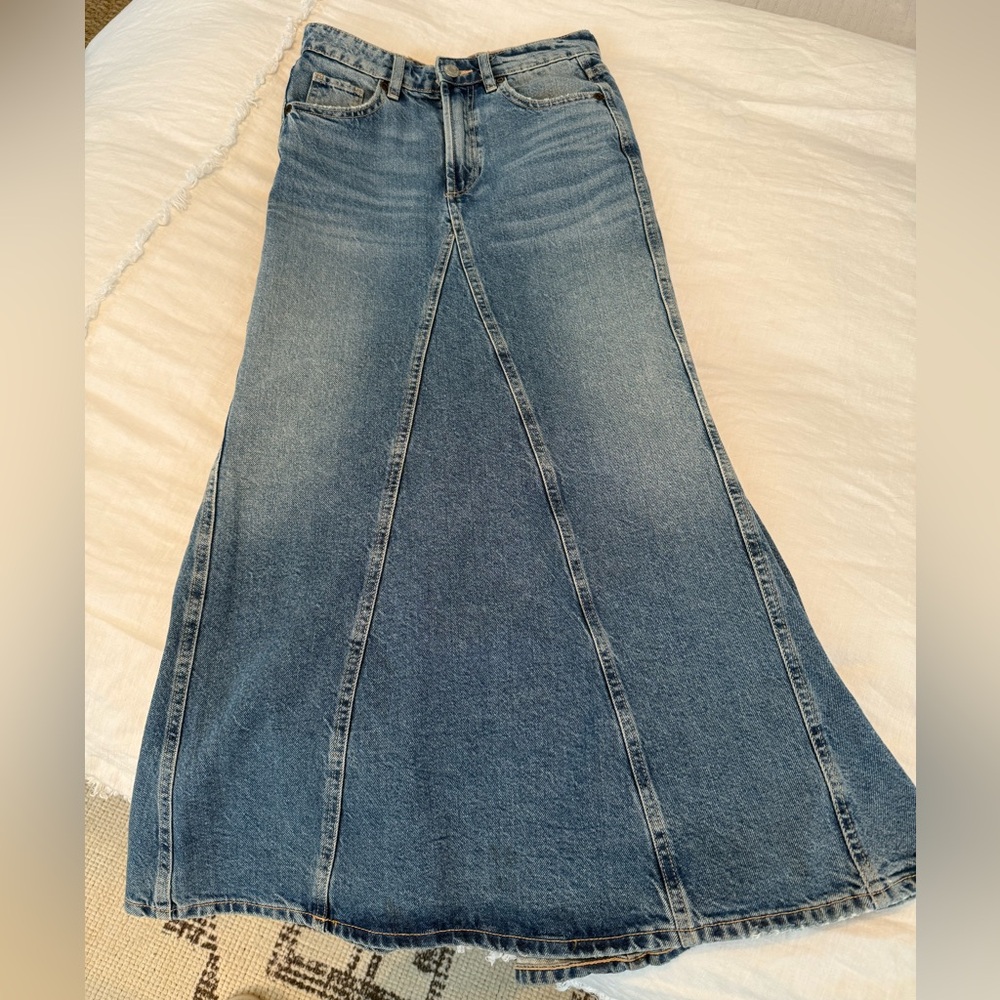 Zara Women's Flare Blue Jean Skirt